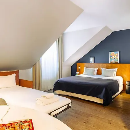 Rockypop Hotel