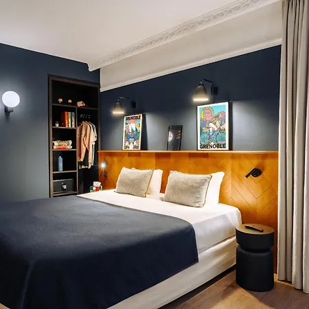 Rockypop Hotel