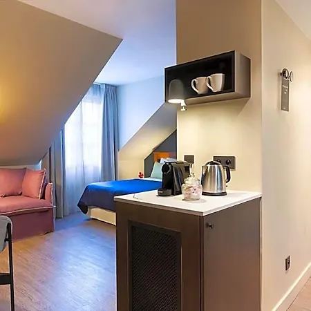Hotel Rockypop